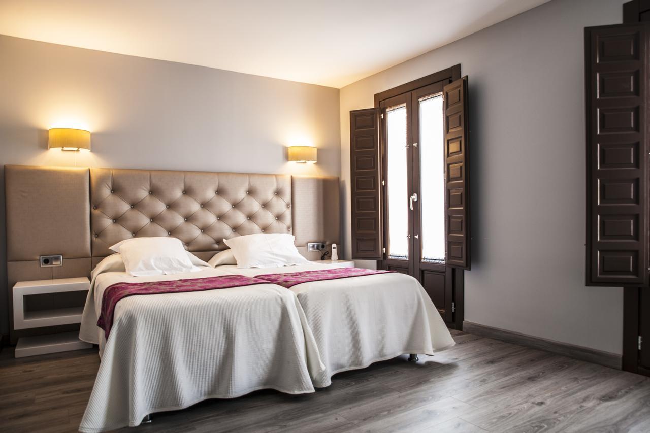Evenia Alcala Boutique Hotel Алькала-де-Энарес Экстерьер фото